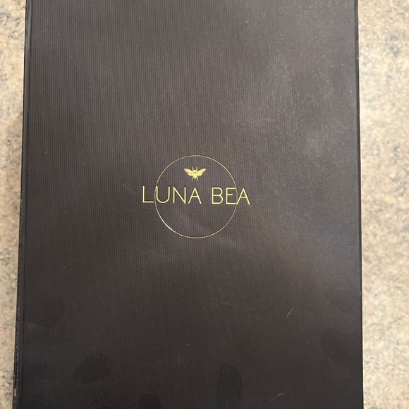 LUNA BEA, Wedding Hair Accessory - Picture 1 of 5